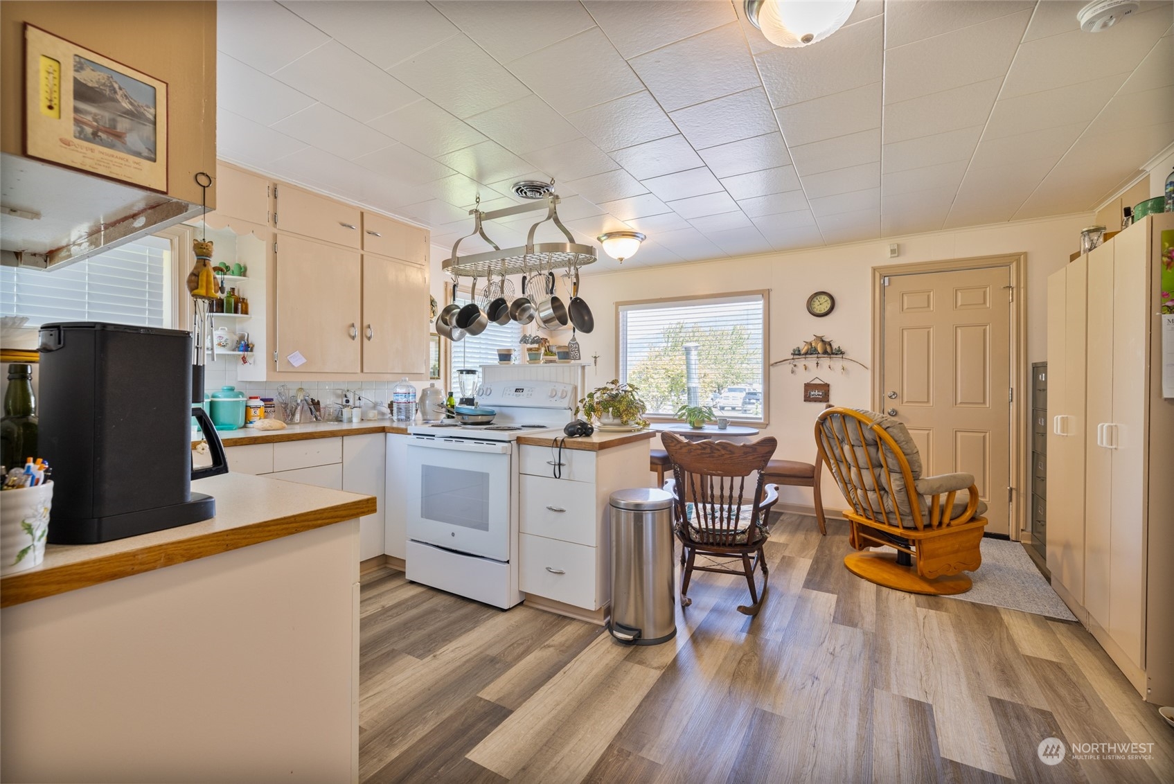 27847 Burmaster Road Sedro-Woolley, WA 98284 - Photo 9 of 14 Gallery Image 9