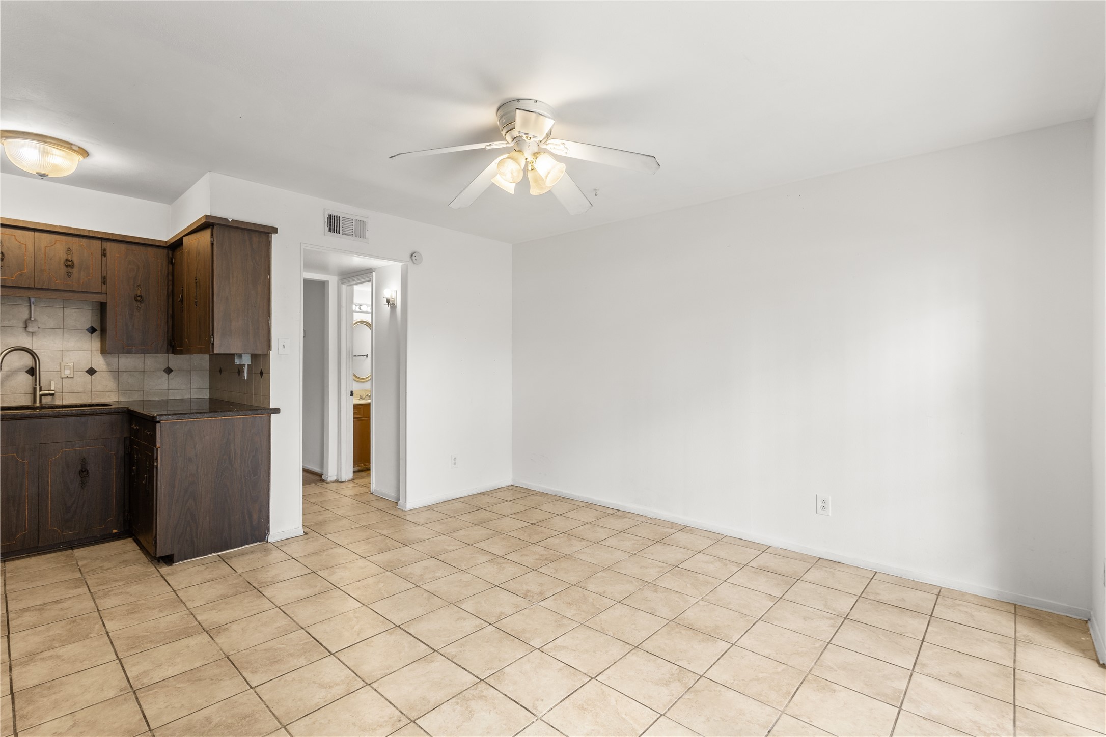 8238 Fondren Road, Unit 8238 Houston, TX 77074 - Photo 11 of 28