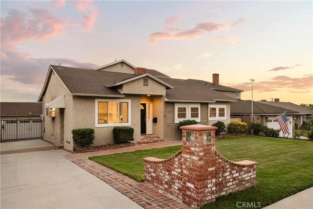 1819 Richard Street Burbank, CA 91504 - Photo 28 of 29 a front view of a house with garden