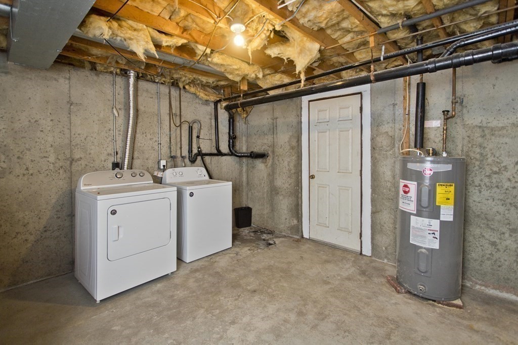 249 Gresham Street Springfield, MA 01119 - Photo 29 of 37