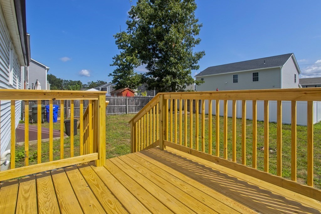 249 Gresham Street Springfield, MA 01119 - Photo 30 of 37