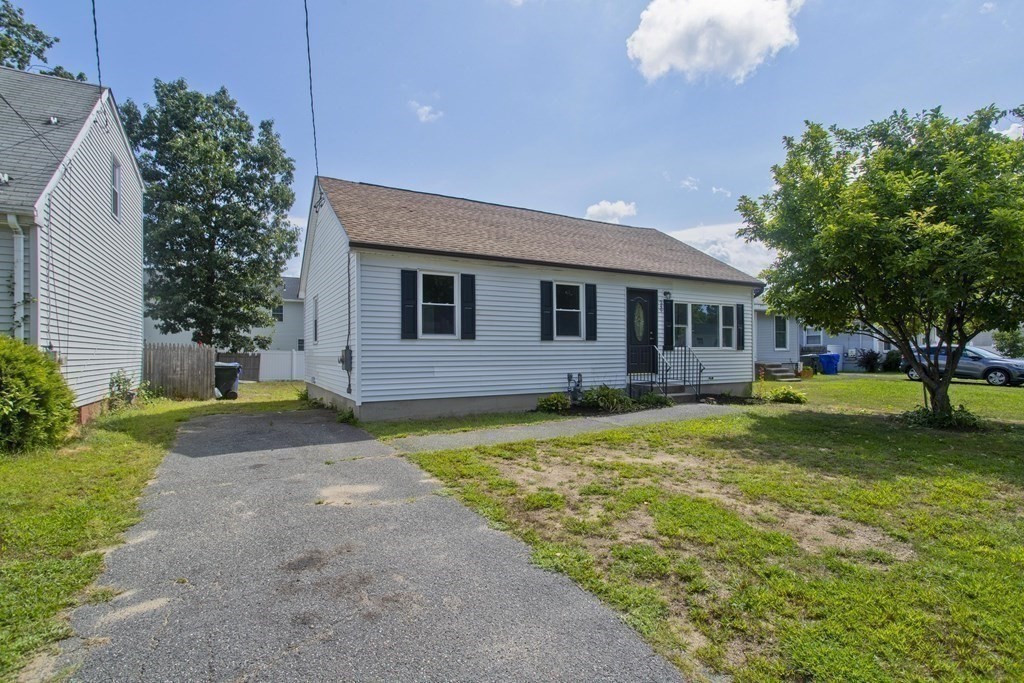 249 Gresham Street Springfield, MA 01119 - Photo 34 of 37