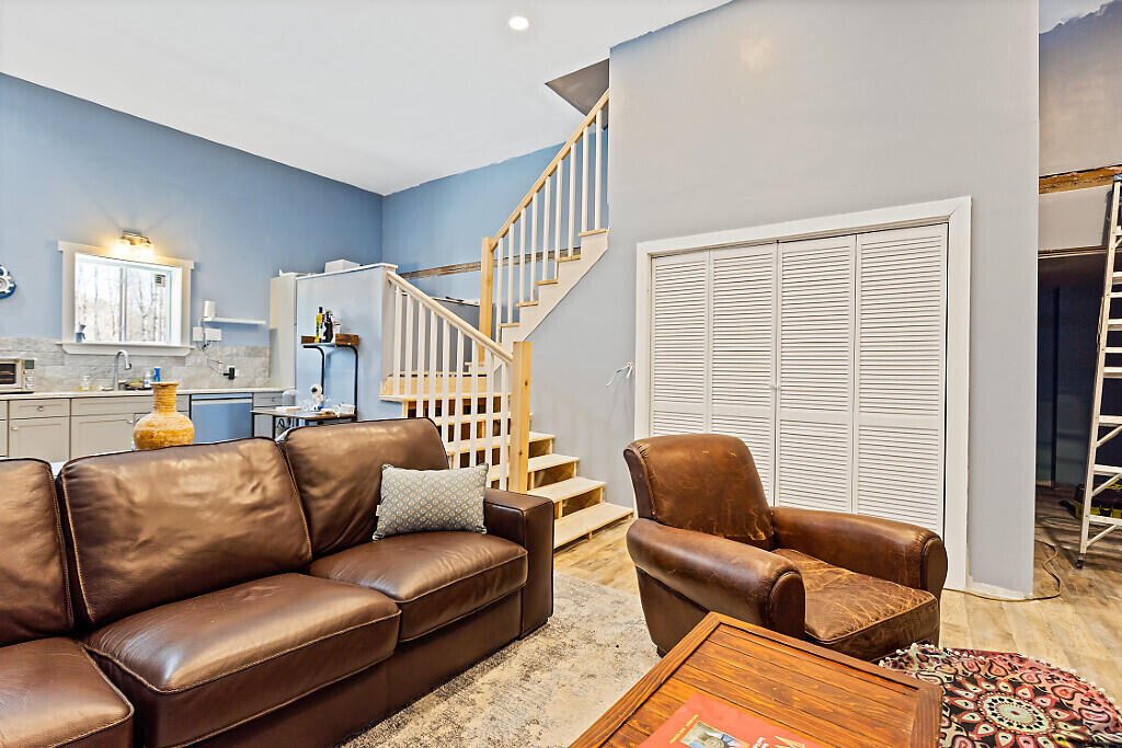 350 Old Rte One Waldoboro, ME 04572 - Photo 26 of 54 IMG_3233