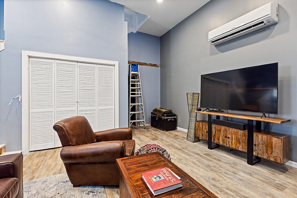 350 Old Rte One Waldoboro, ME 04572 - Photo 27 of 54 IMG_3231