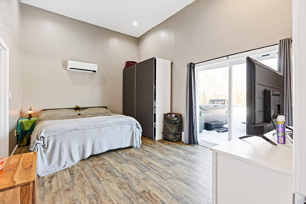 350 Old Rte One Waldoboro, ME 04572 - Photo 39 of 54 IMG_3264