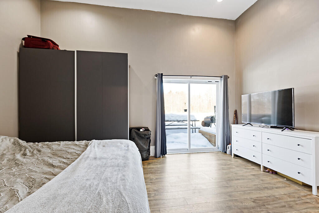 350 Old Rte One Waldoboro, ME 04572 - Photo 40 of 54 IMG_3260