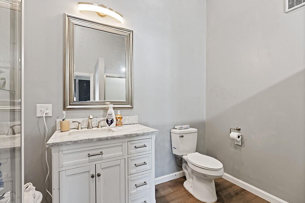 350 Old Rte One Waldoboro, ME 04572 - Photo 42 of 54 IMG_3258