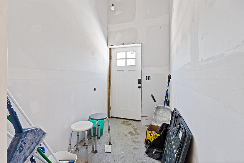 350 Old Rte One Waldoboro, ME 04572 - Photo 44 of 54 IMG_3224