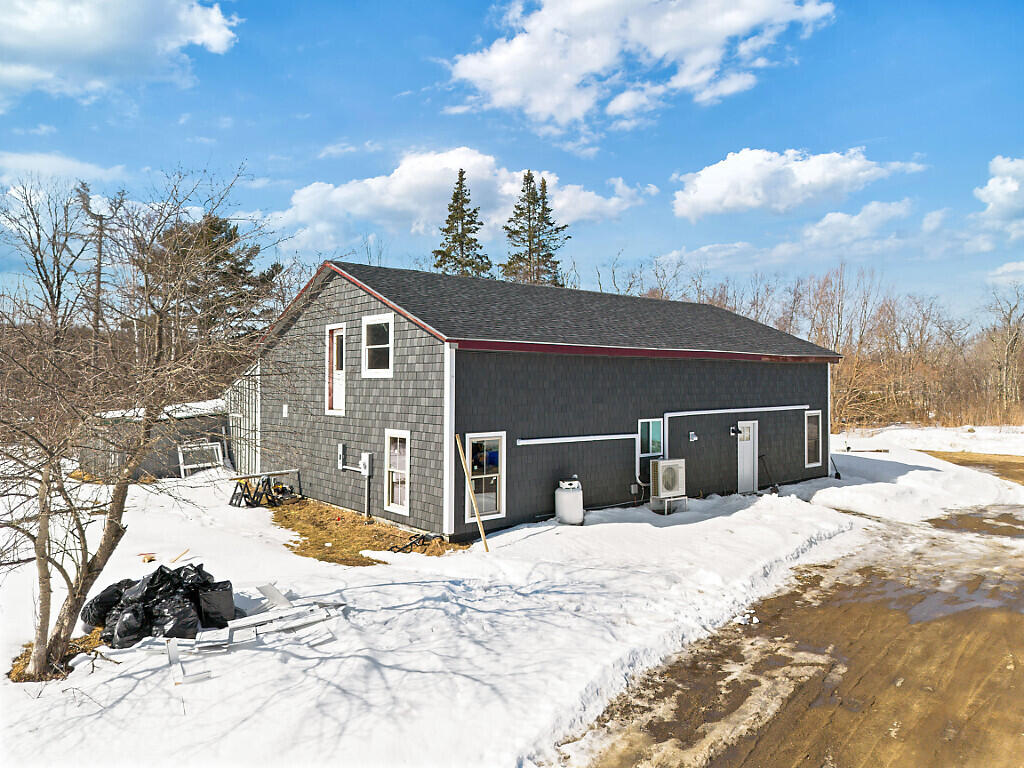 350 Old Rte One Waldoboro, ME 04572 - Photo 6 of 54 IMG_3217