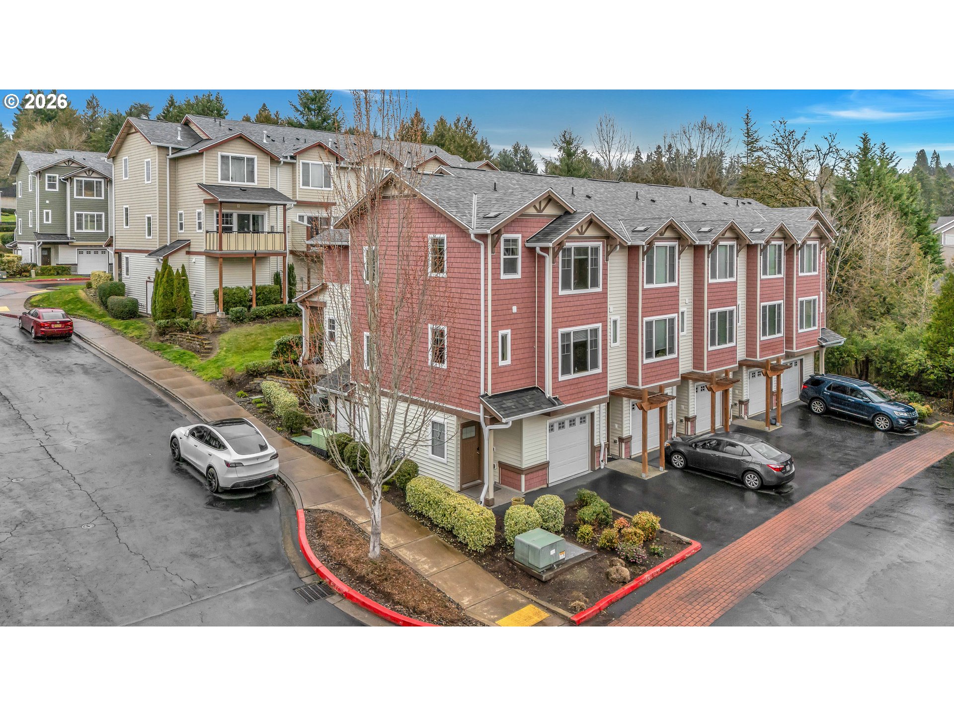 350 Northwest 116th Avenue, Unit 101 Portland, OR 97229 - Photo 3 of 38