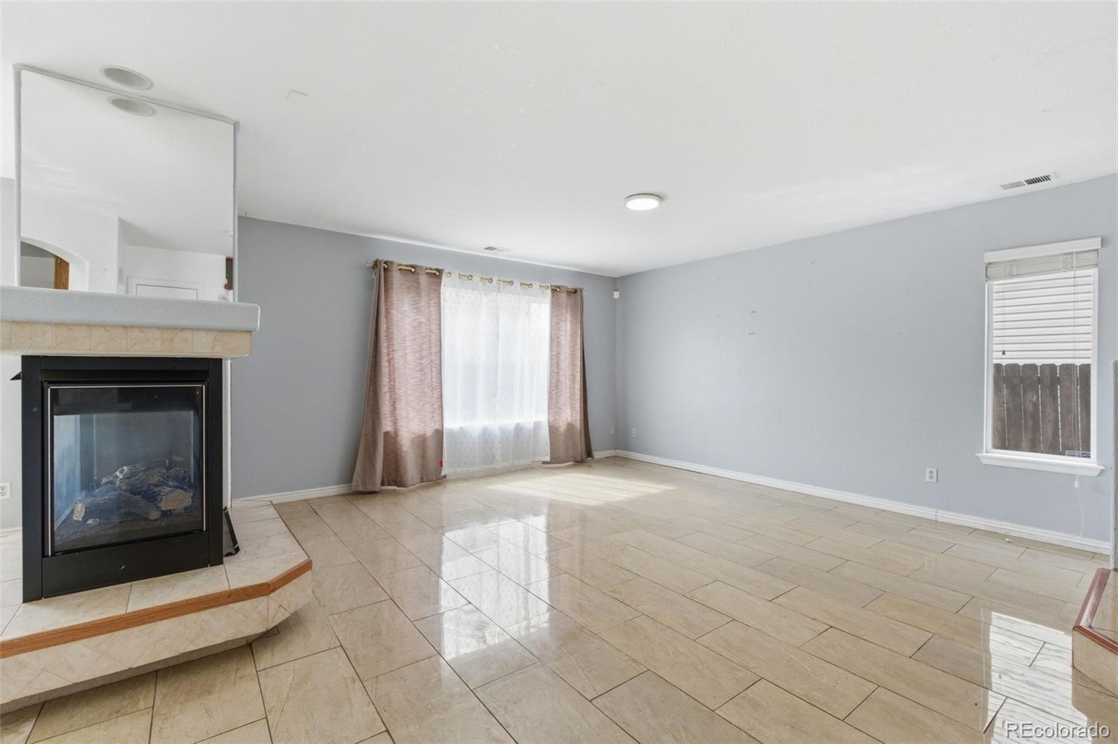 3983 Jericho Street Denver, CO 80249 - Photo 5 of 21