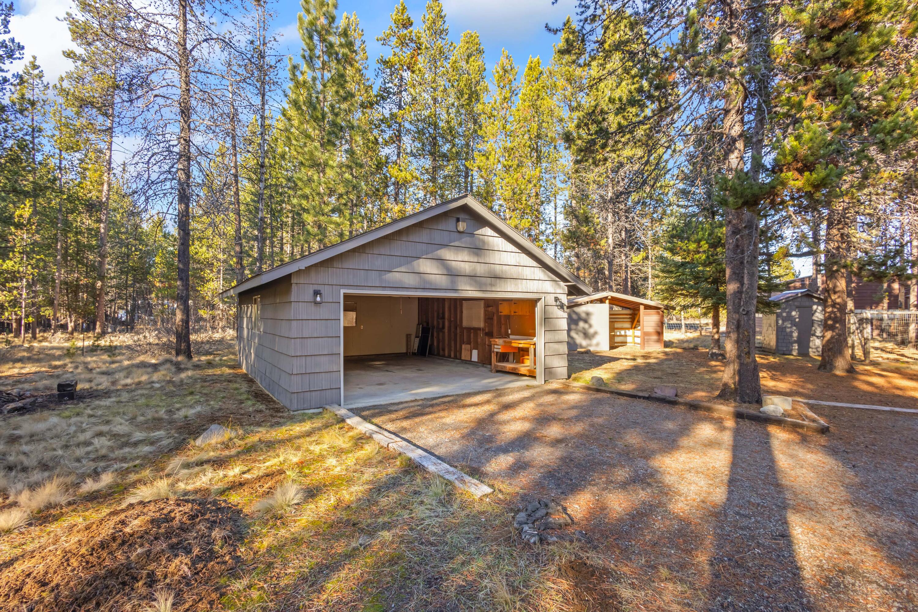 17280 Azusa Road Bend, OR 97707 - Photo 21 of 38 Garage