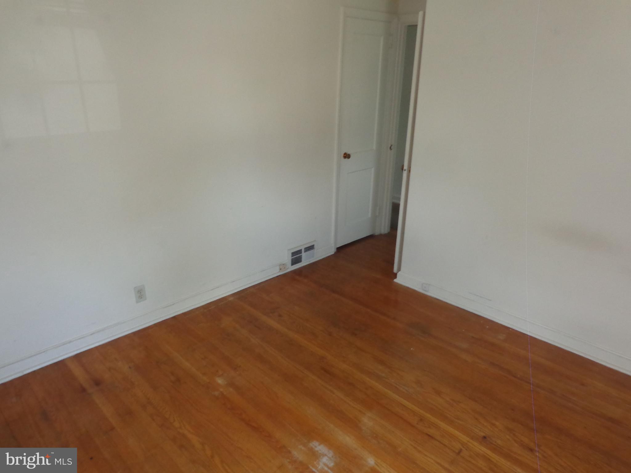 363 Holmes Road Holmes, PA 19043 - Photo 11 of 12