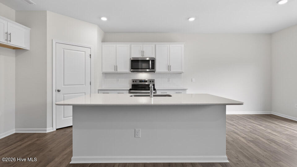 195 Charlies Bnd Way Spring Lake, NC 28390 - Photo 6 of 35 Kitchen