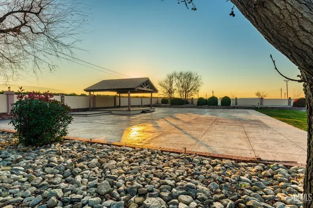 $750,000 | Undisclosed Address, Bakersfield, CA 93311