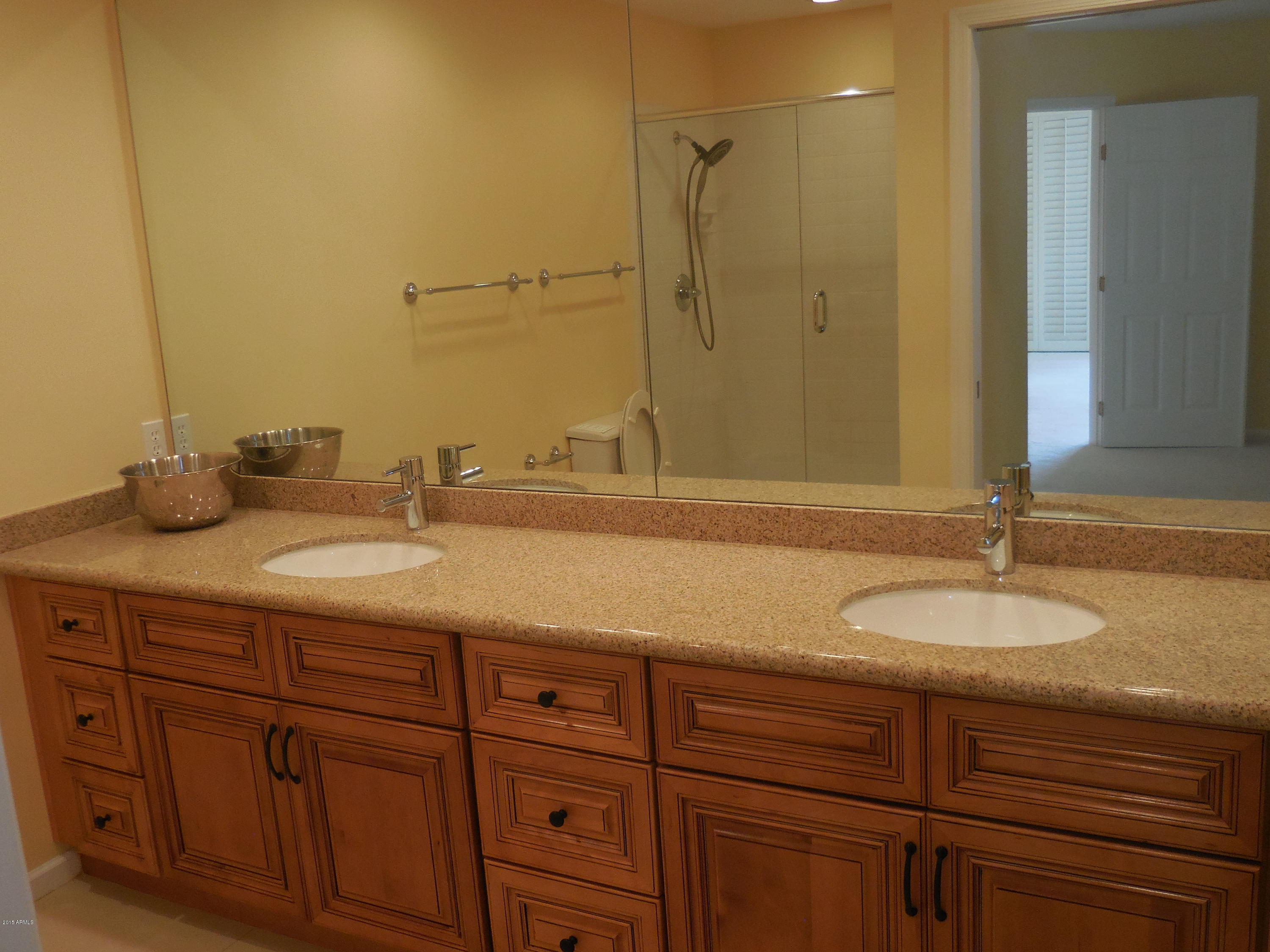 4200 North Miller Road, Unit 427 Scottsdale, AZ 85251 - Photo 17 of 51 Master Bath