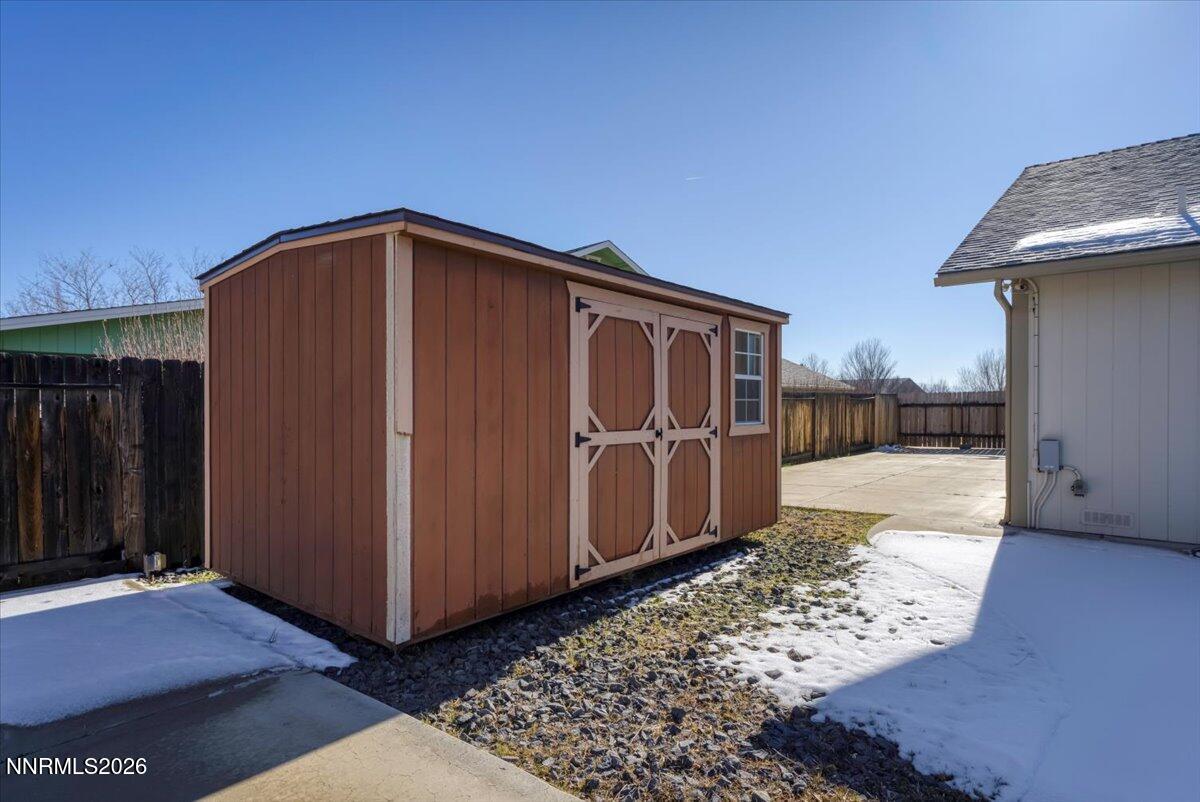 65 Rook Court Sparks, NV 89441 - Photo 36 of 41 a view of a back yard of the house