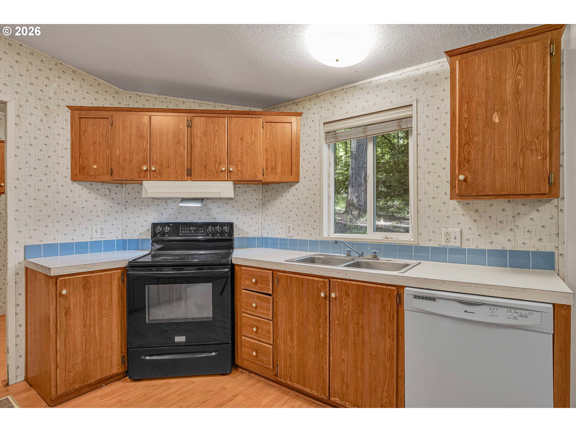 29805 Gregory Road Rainier, OR 97048 - Photo 18 of 43 Kitchen