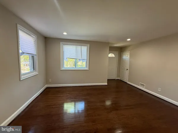 $469,000 | 6809 Greenvale Parkway, Hyattsville, MD 20784