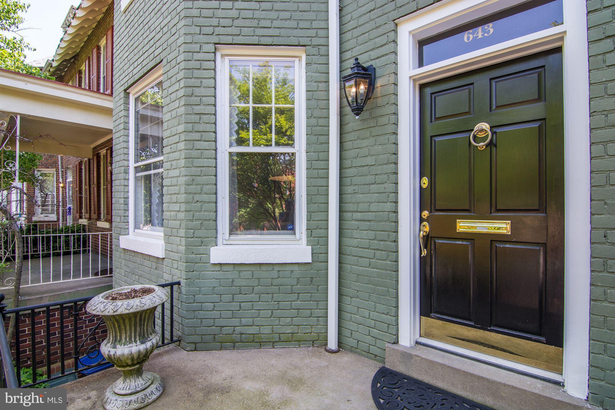 643 E Street Northeast Washington, DC 20002 - Photo 4 of 51