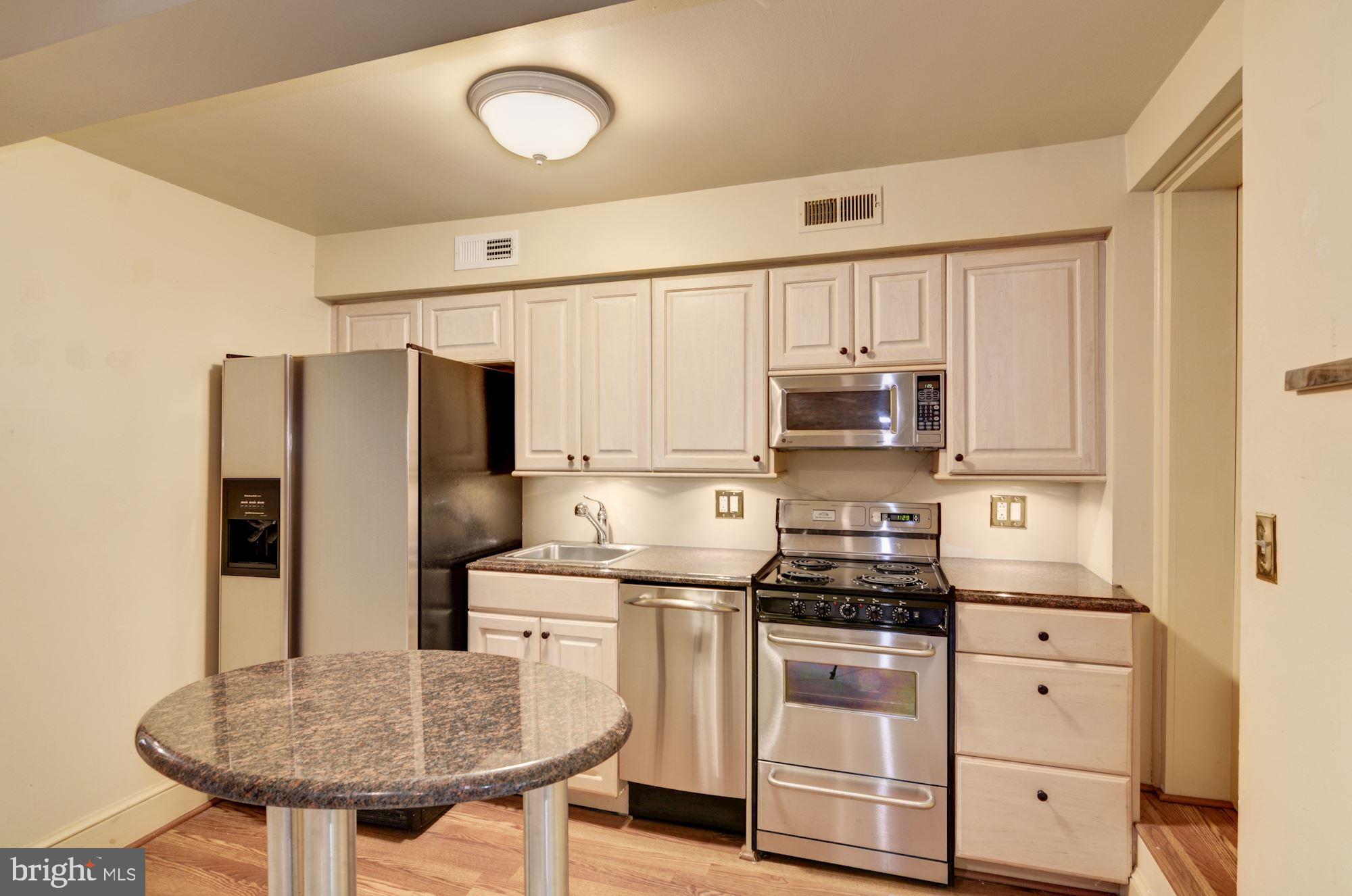 643 E Street Northeast Washington, DC 20002 - Photo 38 of 51