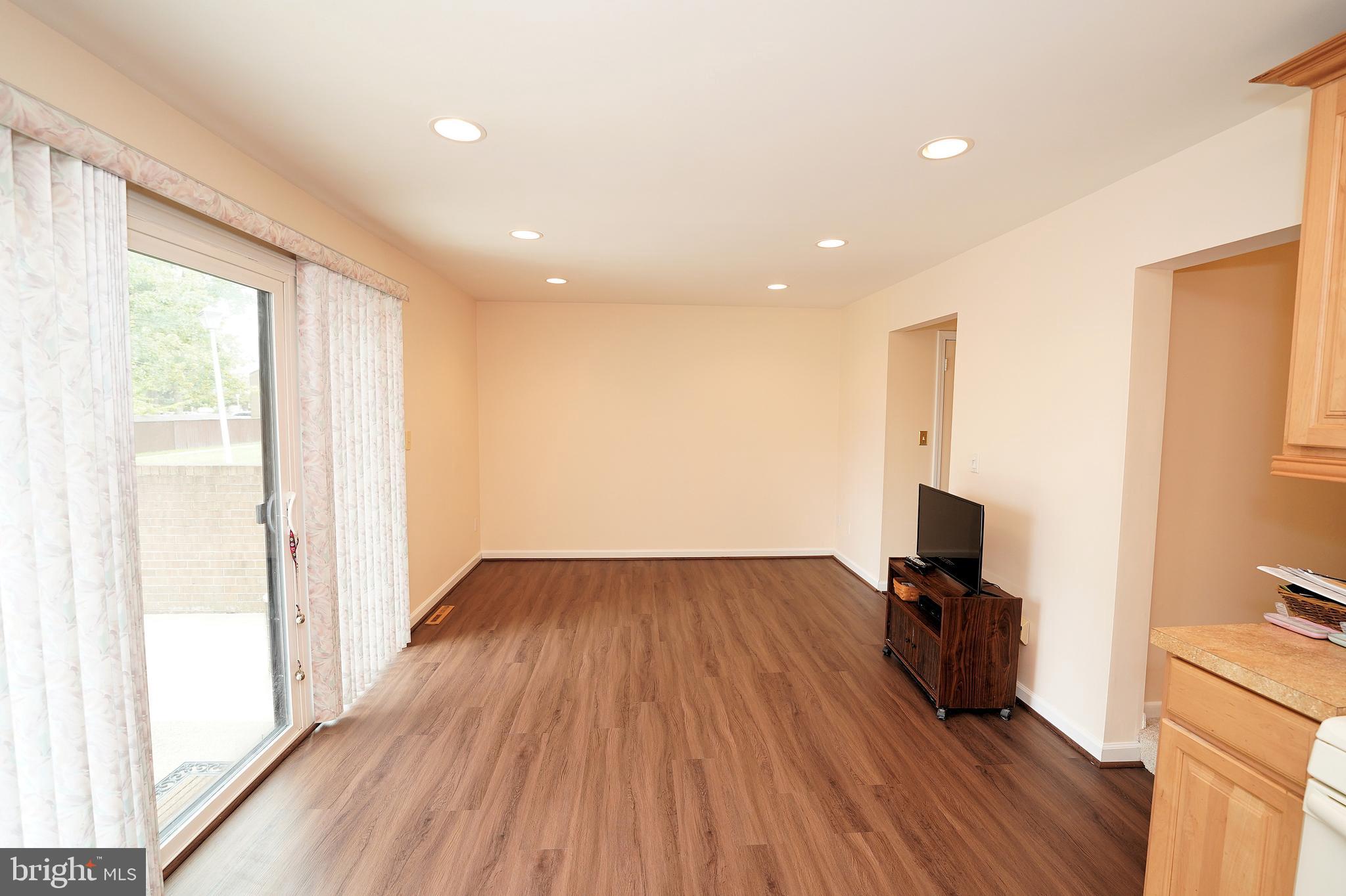 66 Probasco Road East Windsor, NJ 08520 - Photo 14 of 42