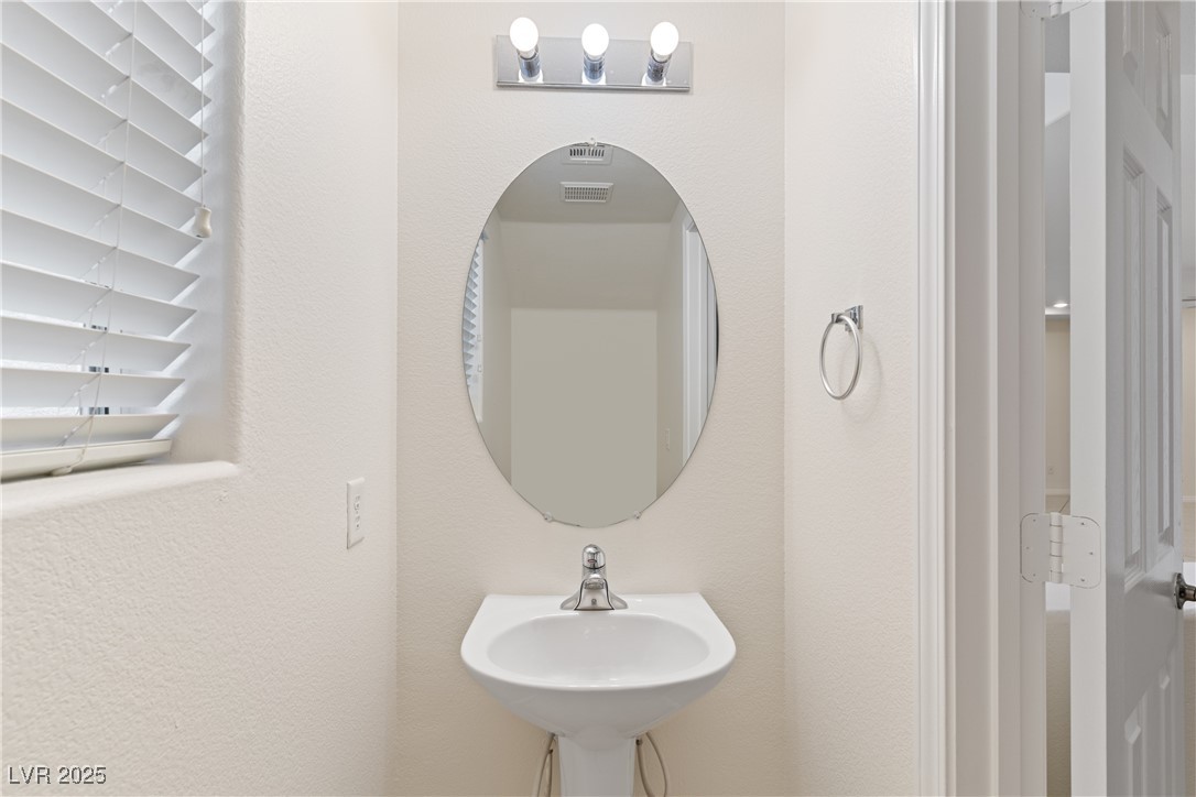 7268 Vinca Road Las Vegas, NV 89113 - Photo 12 of 42