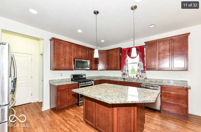 $2,895 | 12653 Amber Star Drive, Noblesville, IN 46060