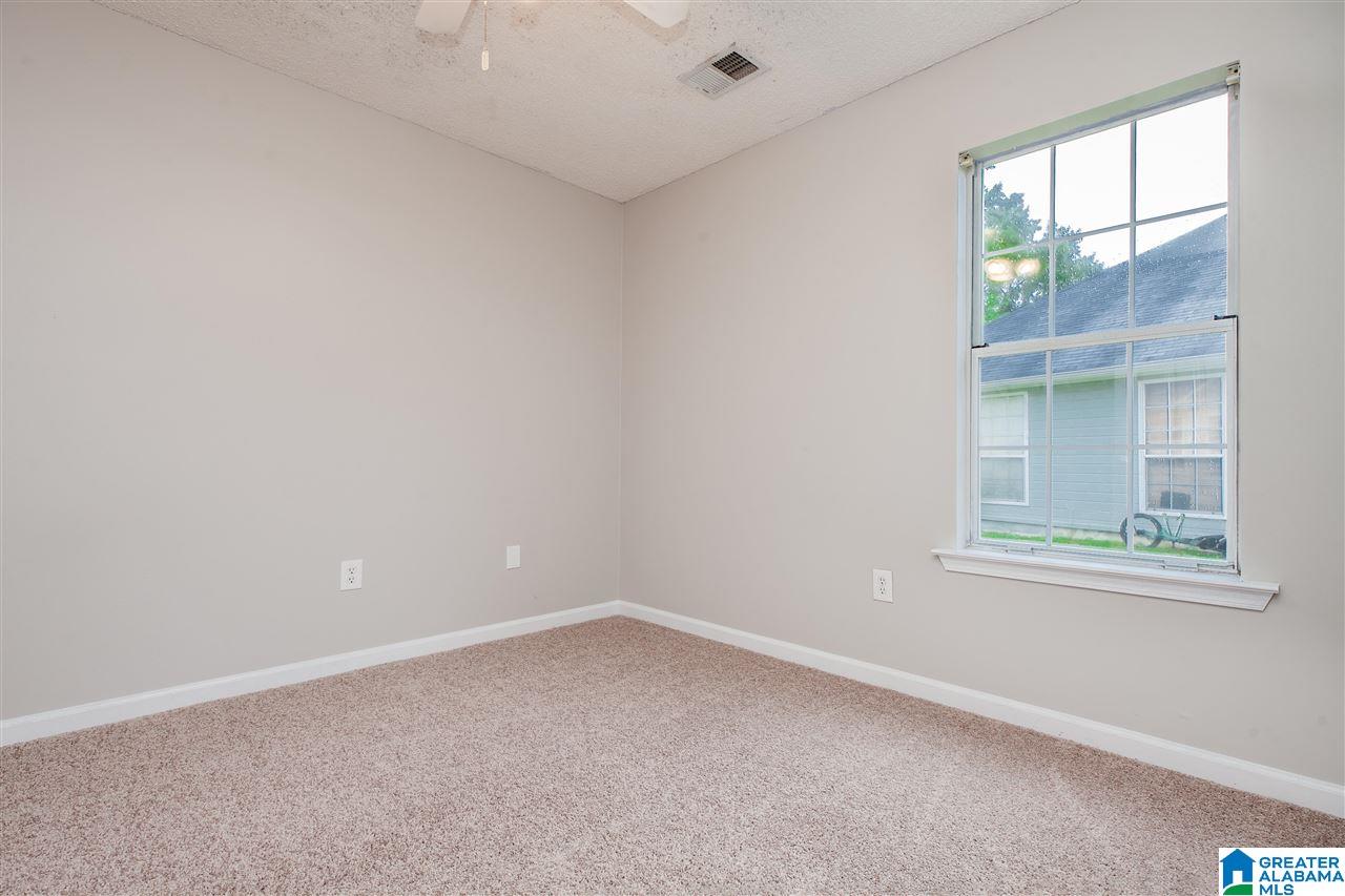 112 Lake Terrace Alabaster, AL 35007 - Photo 27 of 33