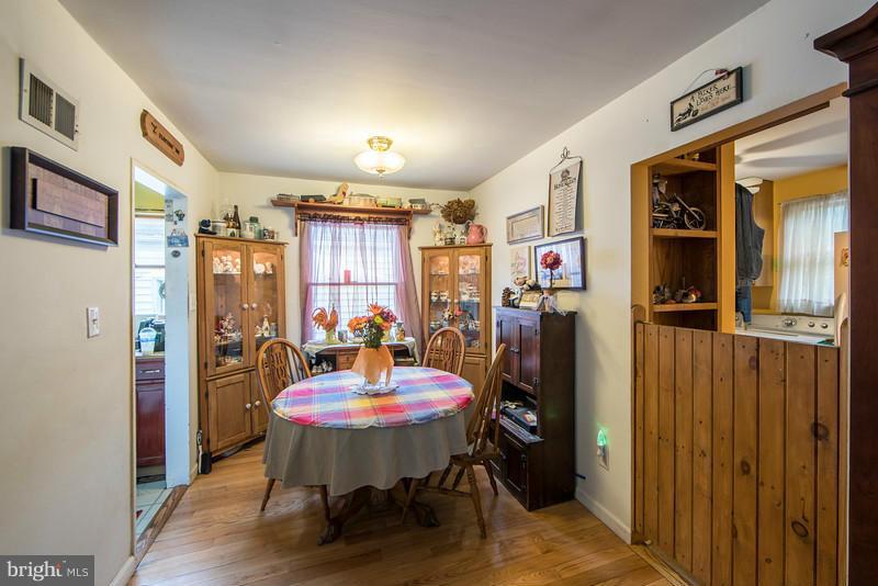 1909 Griffith Road Falls Church, VA 22043 - Photo 14 of 24 Dining Room