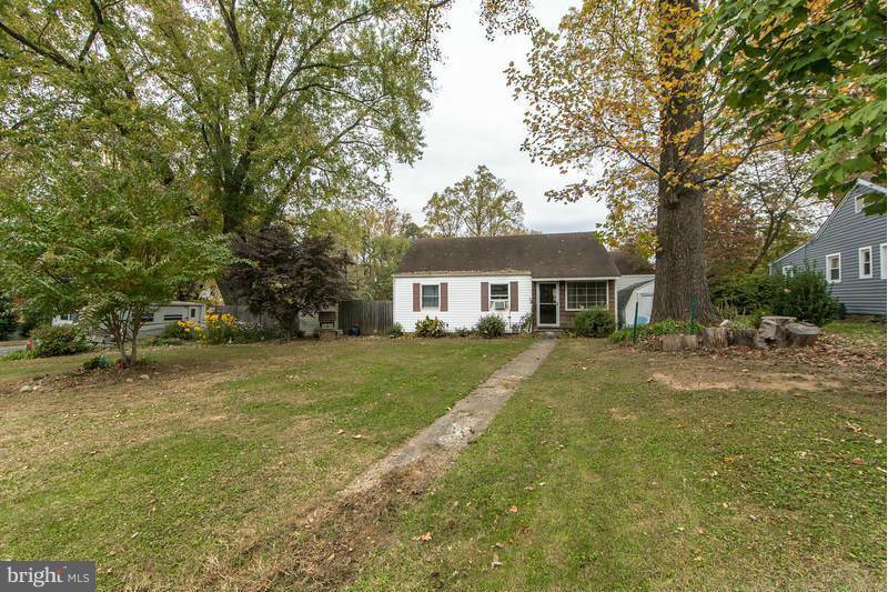 1909 Griffith Road Falls Church, VA 22043 - Photo 7 of 24 Exterior (Front)