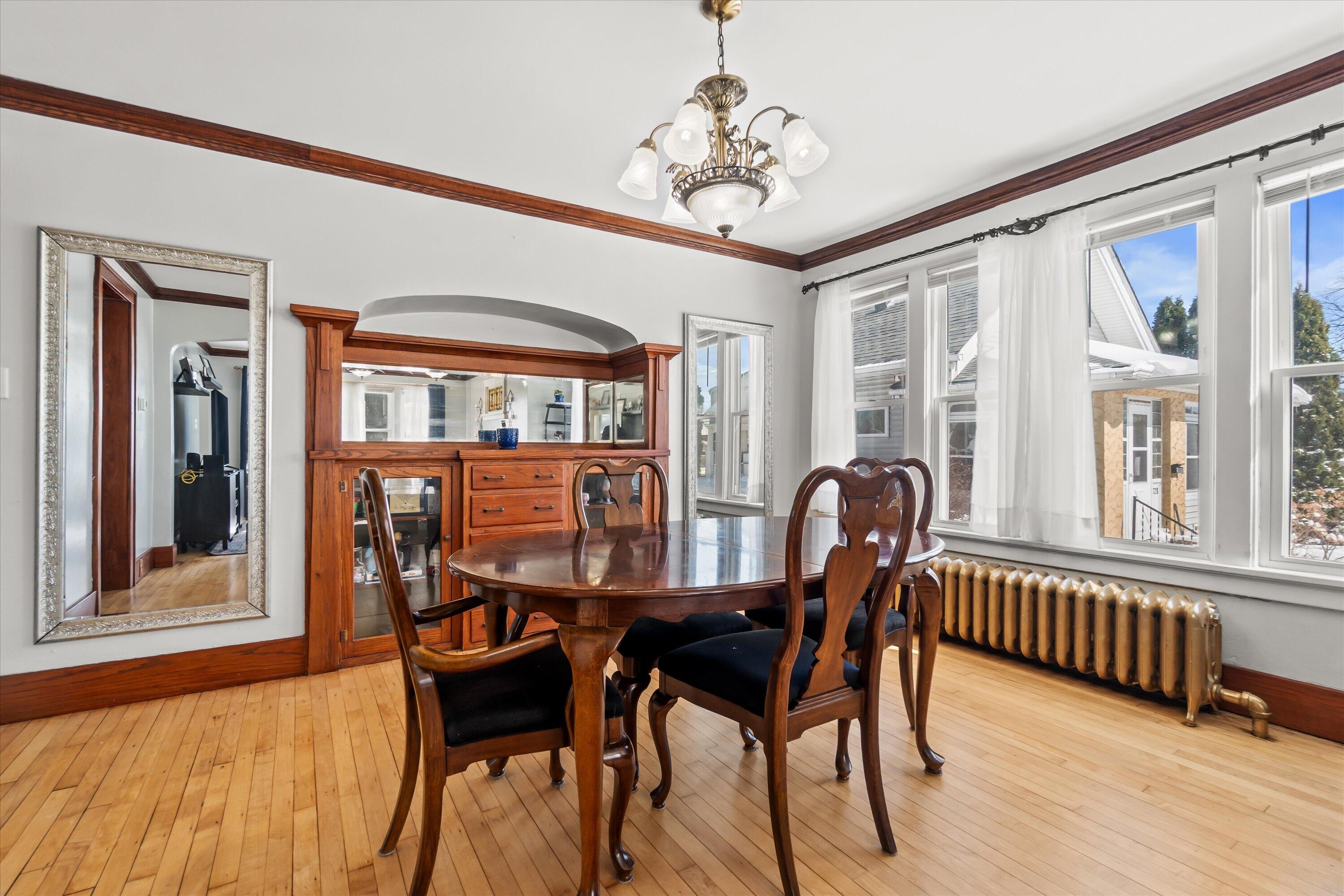 4732 Beloit Road, Unit 4734 West Milwaukee, WI 53214 - Photo 14 of 38 Lower unit Dining