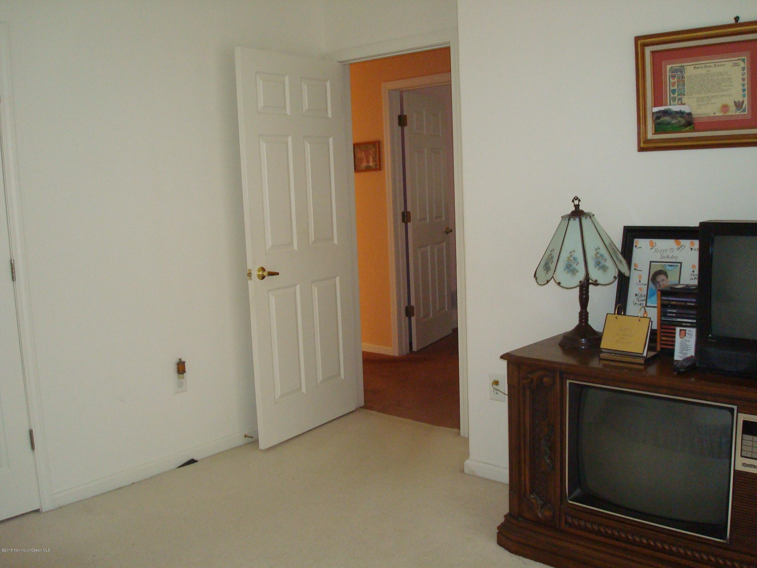 24 Riva Boulevard Brick, NJ 08723 - Photo 10 of 20 timoney 5 16 15 017
