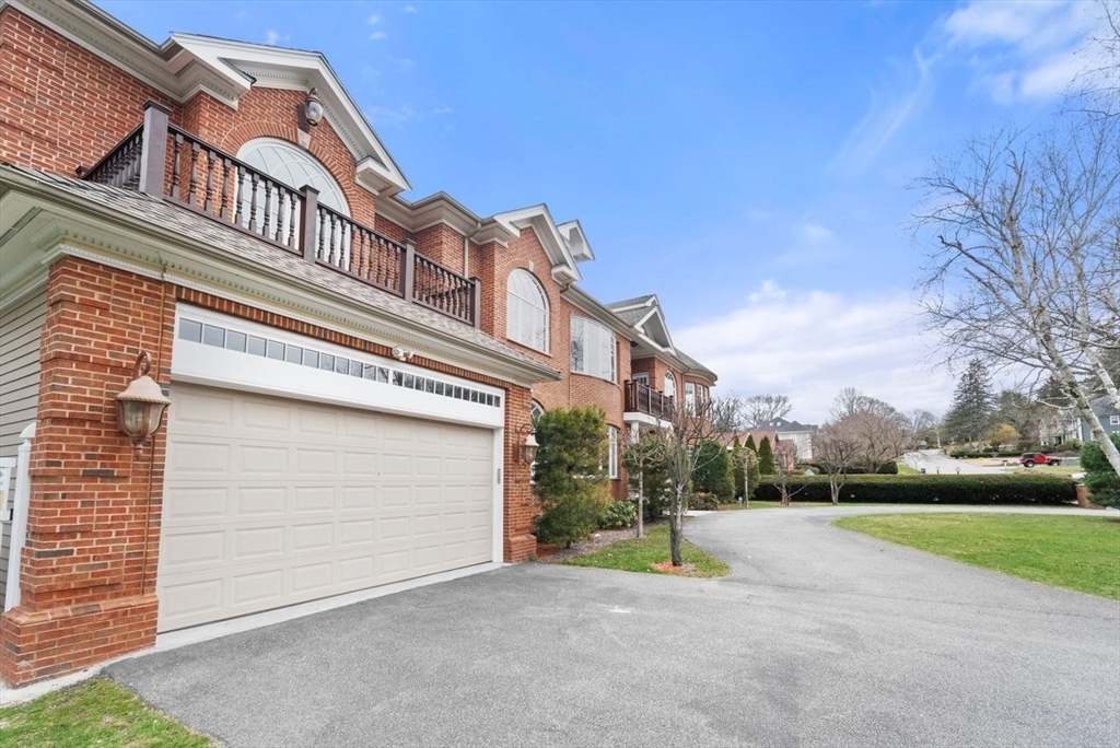 75 Woodfall Road Belmont, MA 02478 - Photo 2 of 33