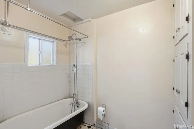 $648,000 | 6383 Hillmont Drive, Oakland, CA 94605