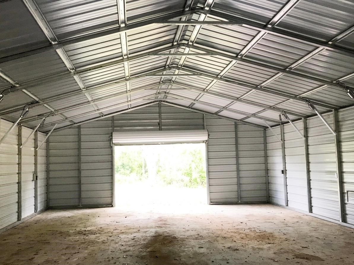24300 County Road 332 Sweeny, TX 77480 - Photo 24 of 27 a view of a garage