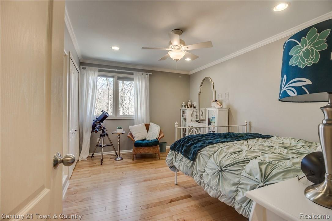 443 Mystic Valley Rochester, MI 48307 - Photo 30 of 56 interiors-63.jpg