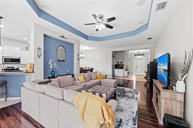 $499,000 | 4654 Claremont Park Drive, Bradenton, FL 34211