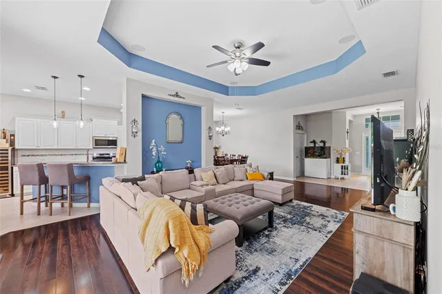 $499,000 | 4654 Claremont Park Drive, Bradenton, FL 34211