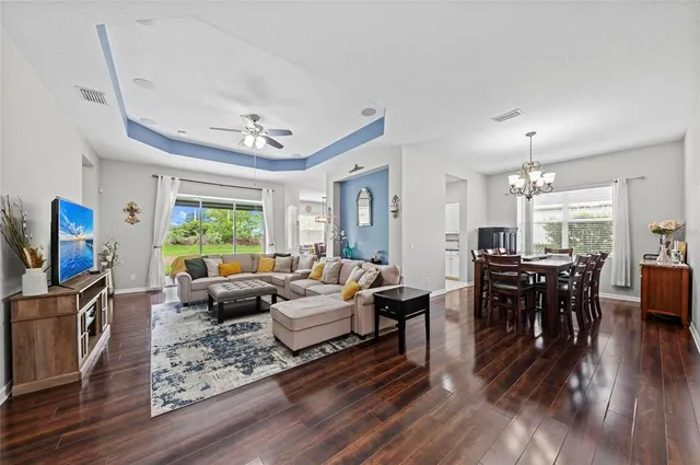 $499,000 | 4654 Claremont Park Drive, Bradenton, FL 34211