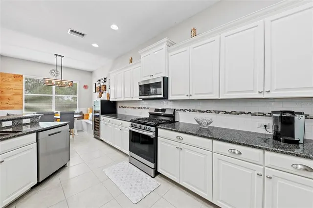 $499,000 | 4654 Claremont Park Drive, Bradenton, FL 34211