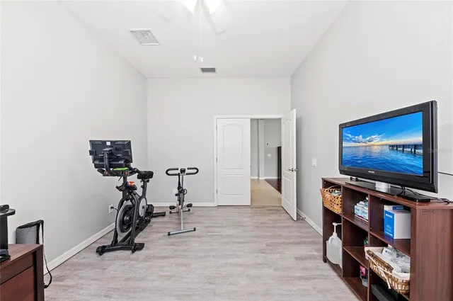 $499,000 | 4654 Claremont Park Drive, Bradenton, FL 34211