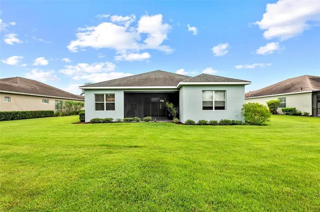 $499,000 | 4654 Claremont Park Drive, Bradenton, FL 34211