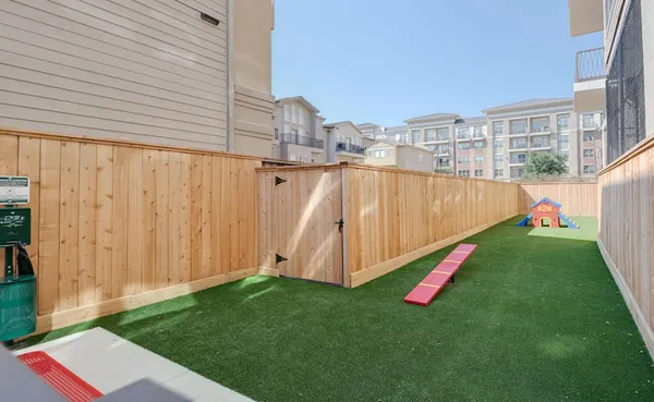 $1,820 | 170 Malone Street, Unit 3202, Houston, TX 77007