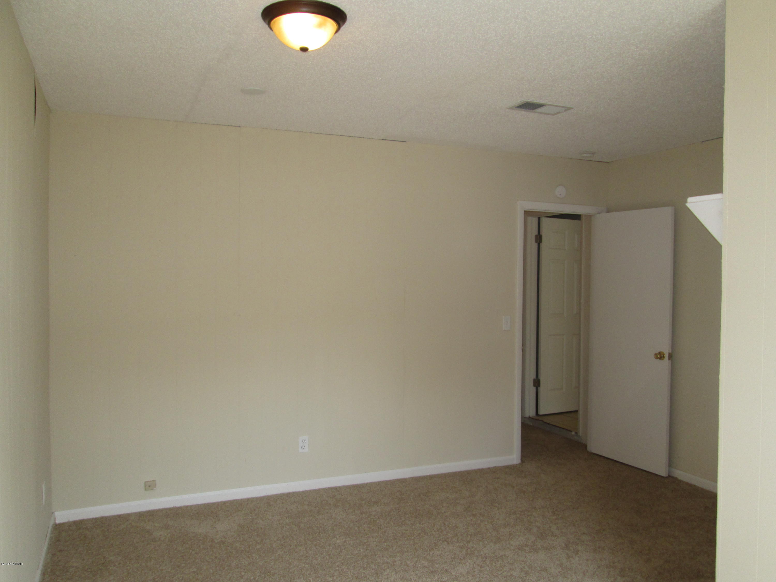 204 Farmbrook Road Port Orange, FL 32127 - Photo 19 of 25 IMG_1855.JPG