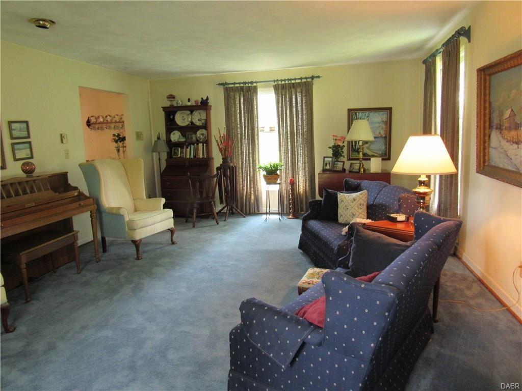 8361 Kimmel Road Clayton, OH 45315 - Photo 12 of 68