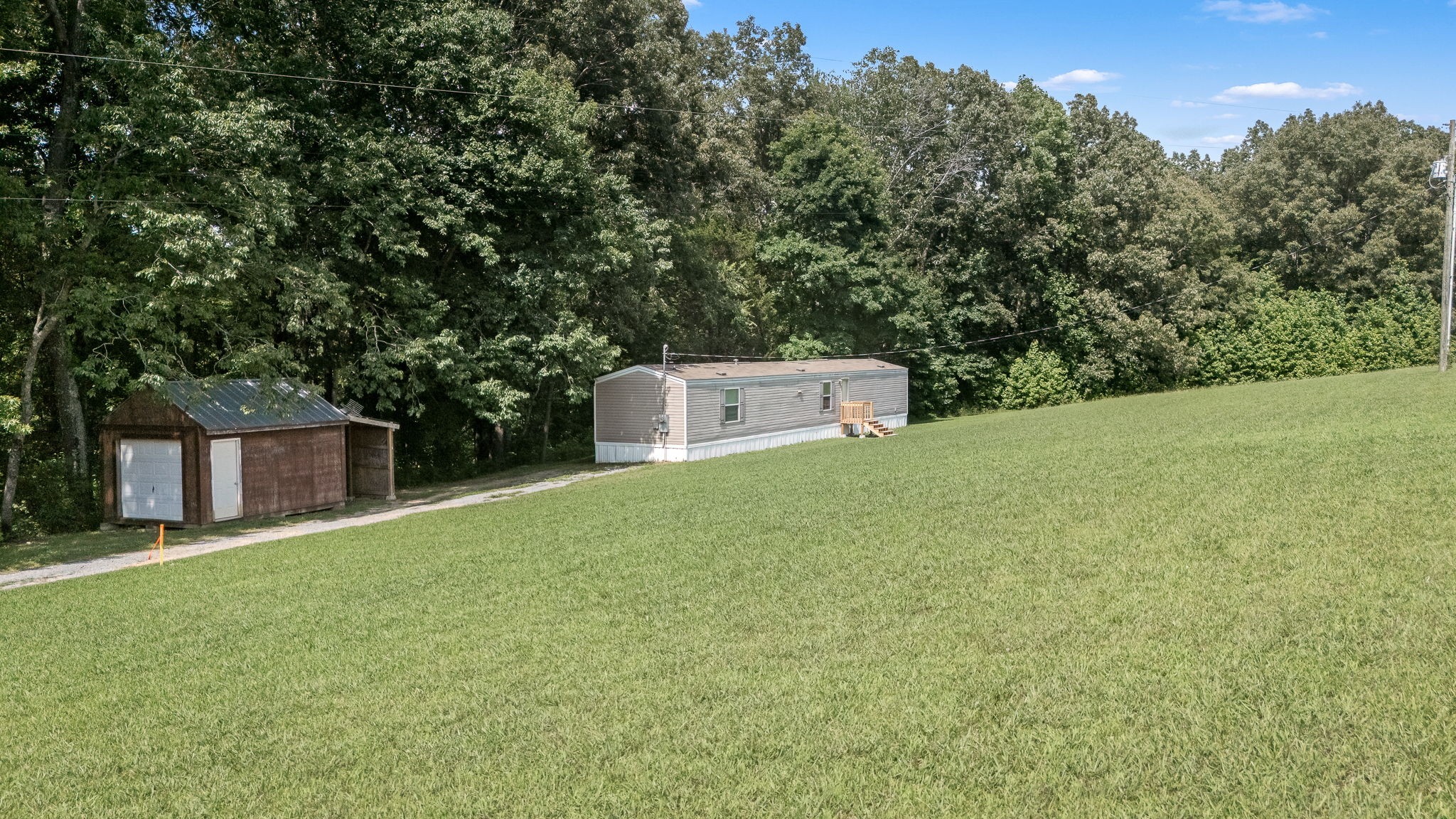 10 Light Lane Kelso, TN 37348 - Photo 2 of 41