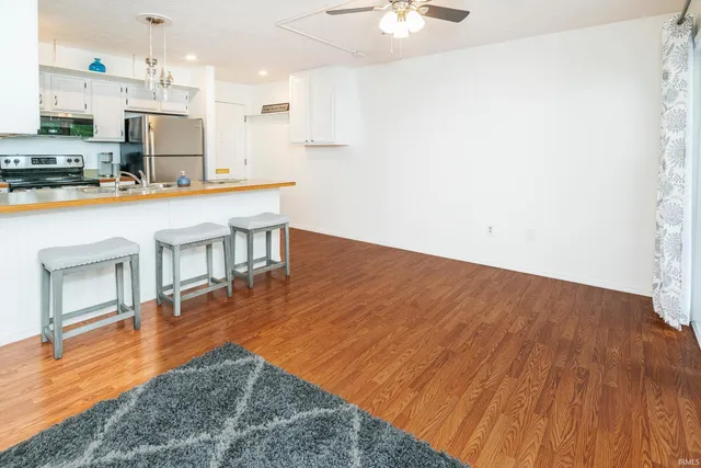 $174,900 | 1324 South College Mall Road, Bloomington, IN 47401