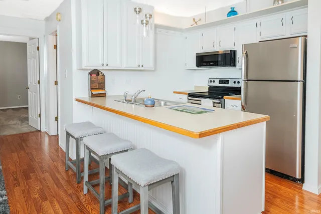 $174,900 | 1324 South College Mall Road, Bloomington, IN 47401