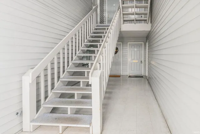 $174,900 | 1324 South College Mall Road, Bloomington, IN 47401